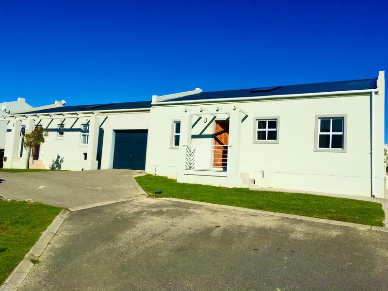 To Let 4 Bedroom Property for Rent in Cloetesville Western Cape